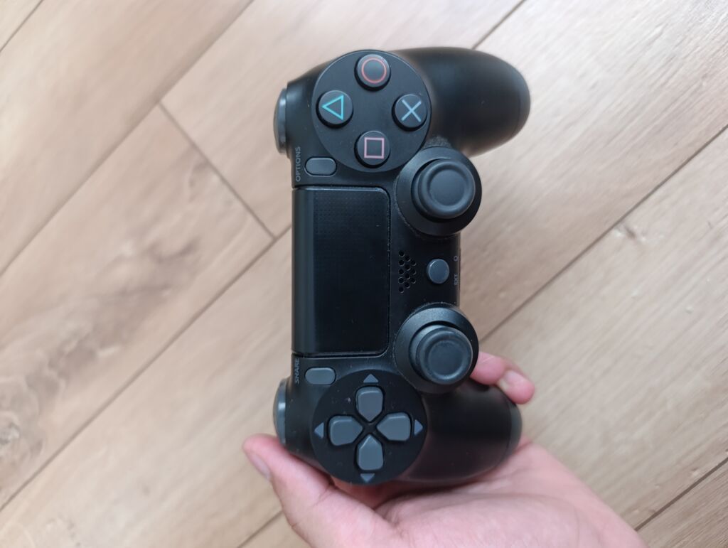 Sony PlayStation 4 DualShock 4 gamepad – orijinal model, qara rəng — Aksesuarlar, Bakı (7)