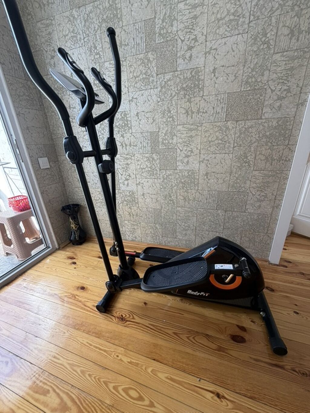 BodyFit ellipsovoy trenažor - Növ: Elliptik (kross-trener) - Rəng — Digər simulyatorlar, Xırdalan (3)
