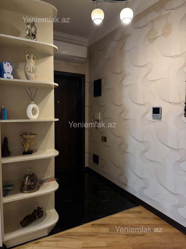 Satılır 3 otaqlı Bina evi menzil (Yeni tikili), 100 m², 8-ci mikrorayon — Mənzil, Sumqayıt (10)