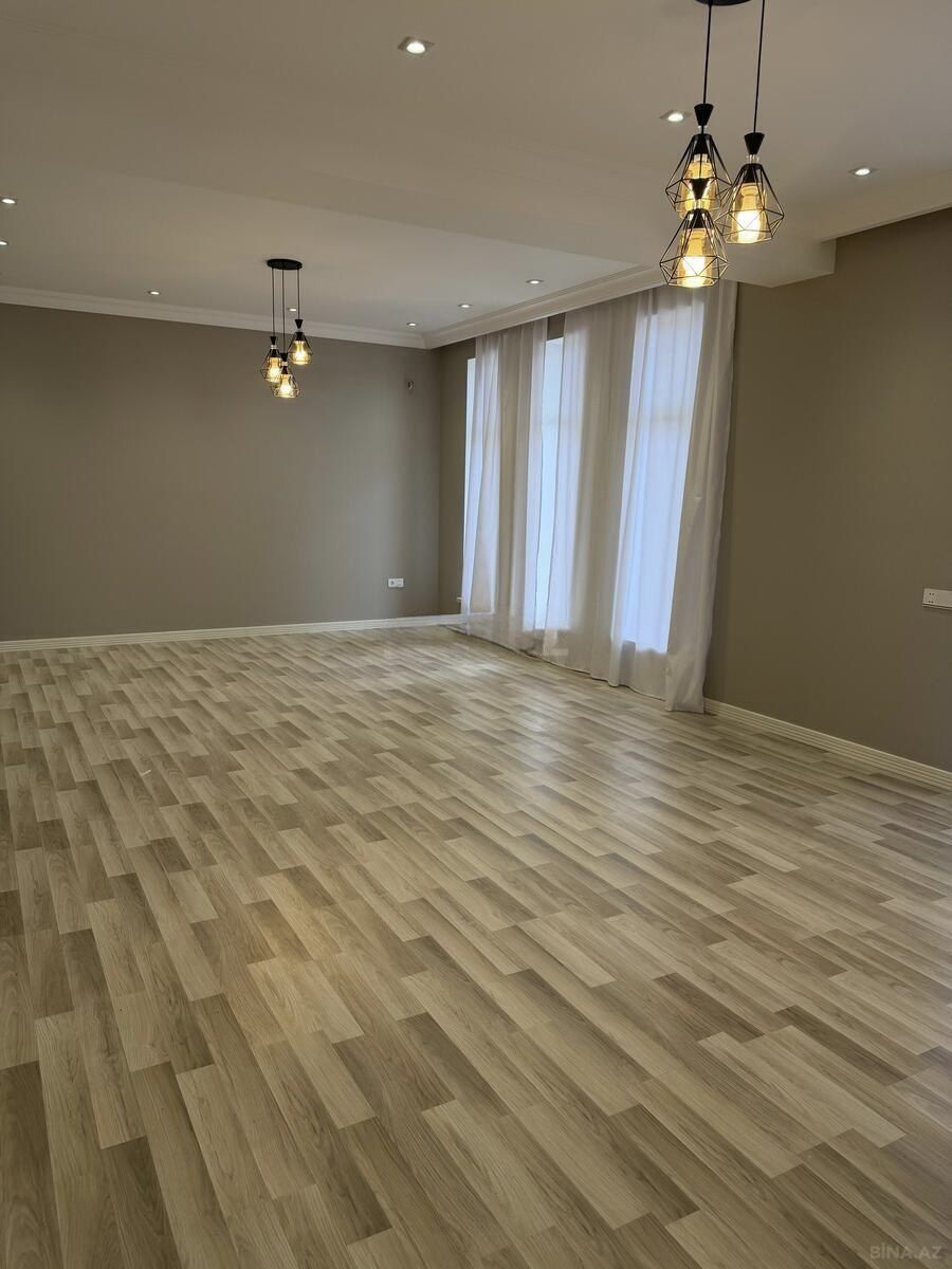 Satılır 5 otaqlı həyət evi/bağ evi 180 m² — Ev, villa, Bakı (2)