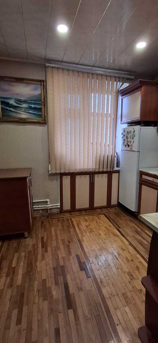 Satılır 4 otaqlı köhnə tikili 100 m² — Mənzil, Bakı (10)