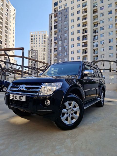 Mitsubishi Pajero, 3.5 L, 2010 il, 194 000 km — Bakı