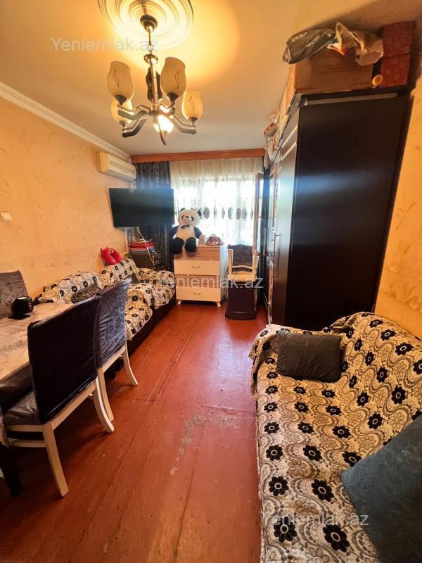 Satılır 1 otaqlı Bina evi menzil (Köhnə tikili), 32 m², 4-cü mikrorayon — Mənzil, Sumqayıt