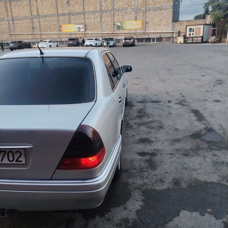 Mercedes C 180, 1.8 L, 1994 il, 598 521 km 44-CL-702 — Avtomobillər, Bakı (4)