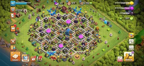 Clash of Clans hesabı satılır – yüksək səviyyəli inkişaf etmiş kənd — Qaraj