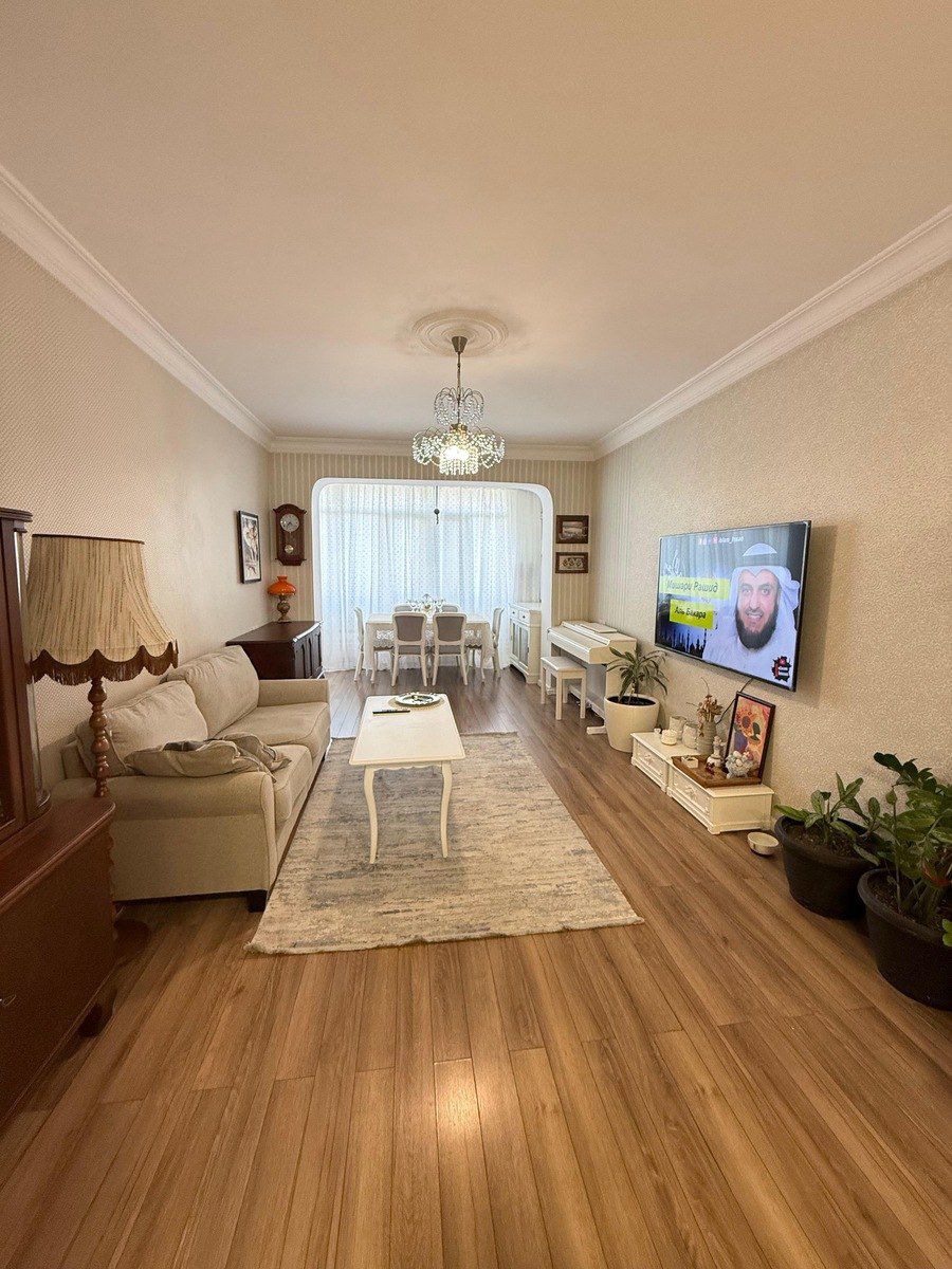 Satılır 2 otaqlı köhnə tikili 65 m² — Mənzil, Bakı (8)