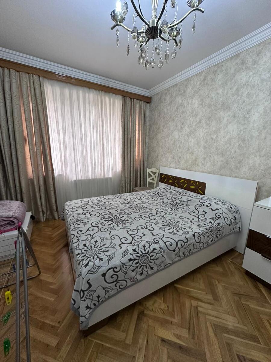 Satılır 4 otaqlı köhnə tikili 110 m² — Mənzil, Bakı (11)