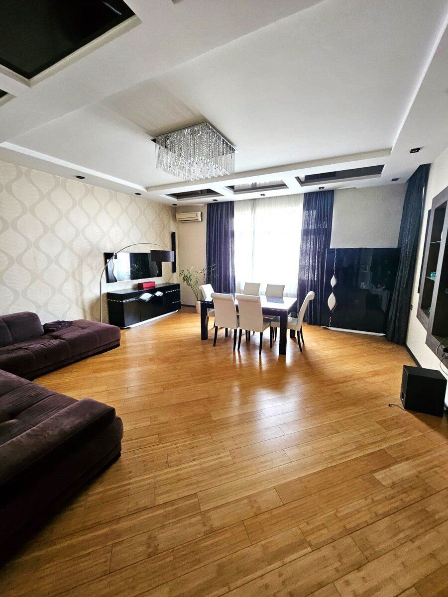 Satılır 3 otaqlı yeni tikili 136 m² — Mənzil, Bakı (2)