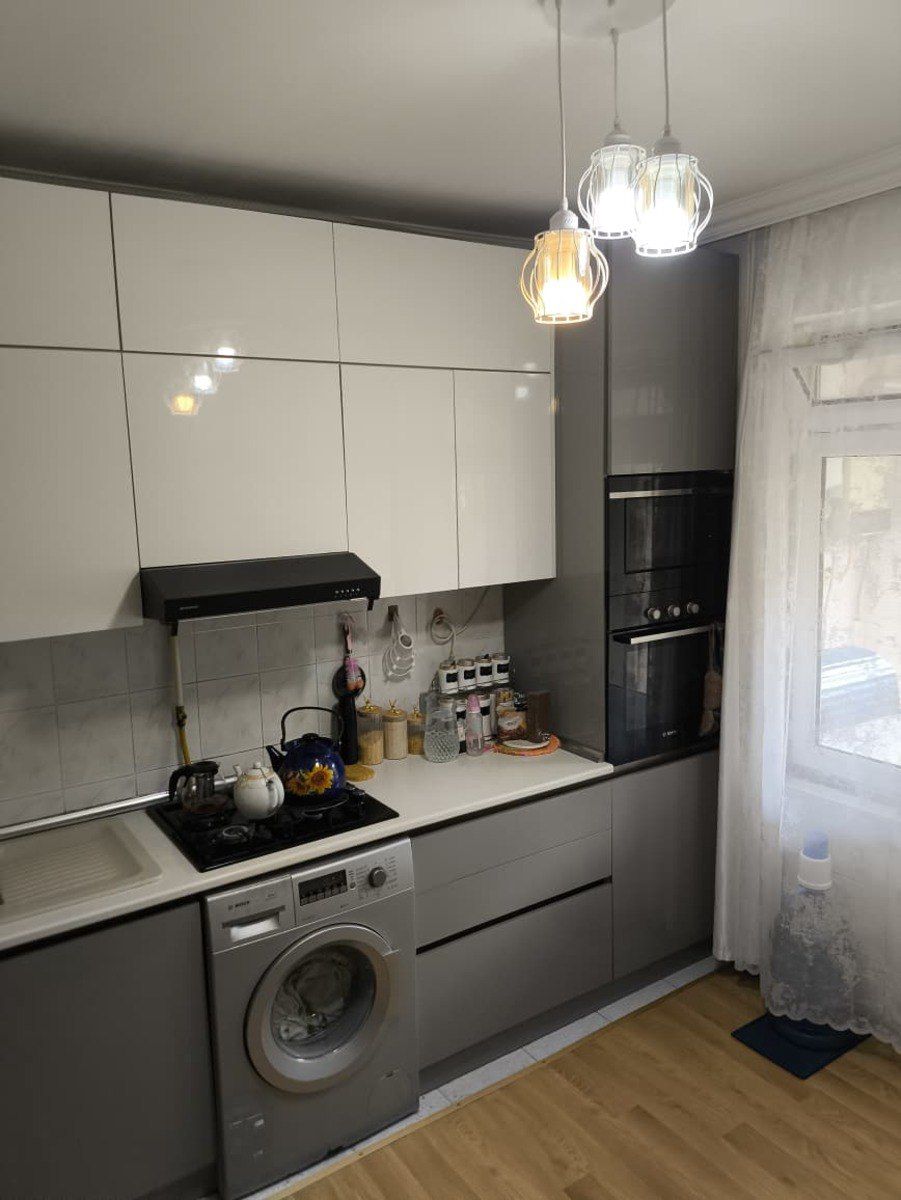 Satılır 5 otaqlı köhnə tikili 85 m² — Mənzil, Bakı (8)