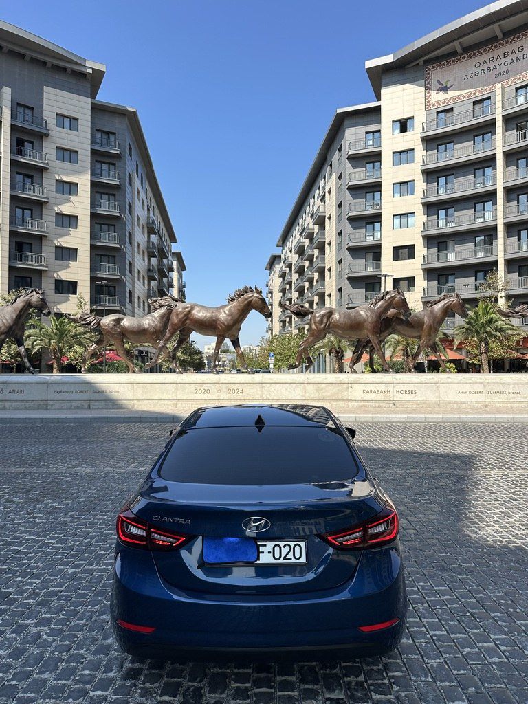 Hyundai Elantra, 1.8 L, 2015 il, 180 000 km — Avtomobillər, Bakı (6)