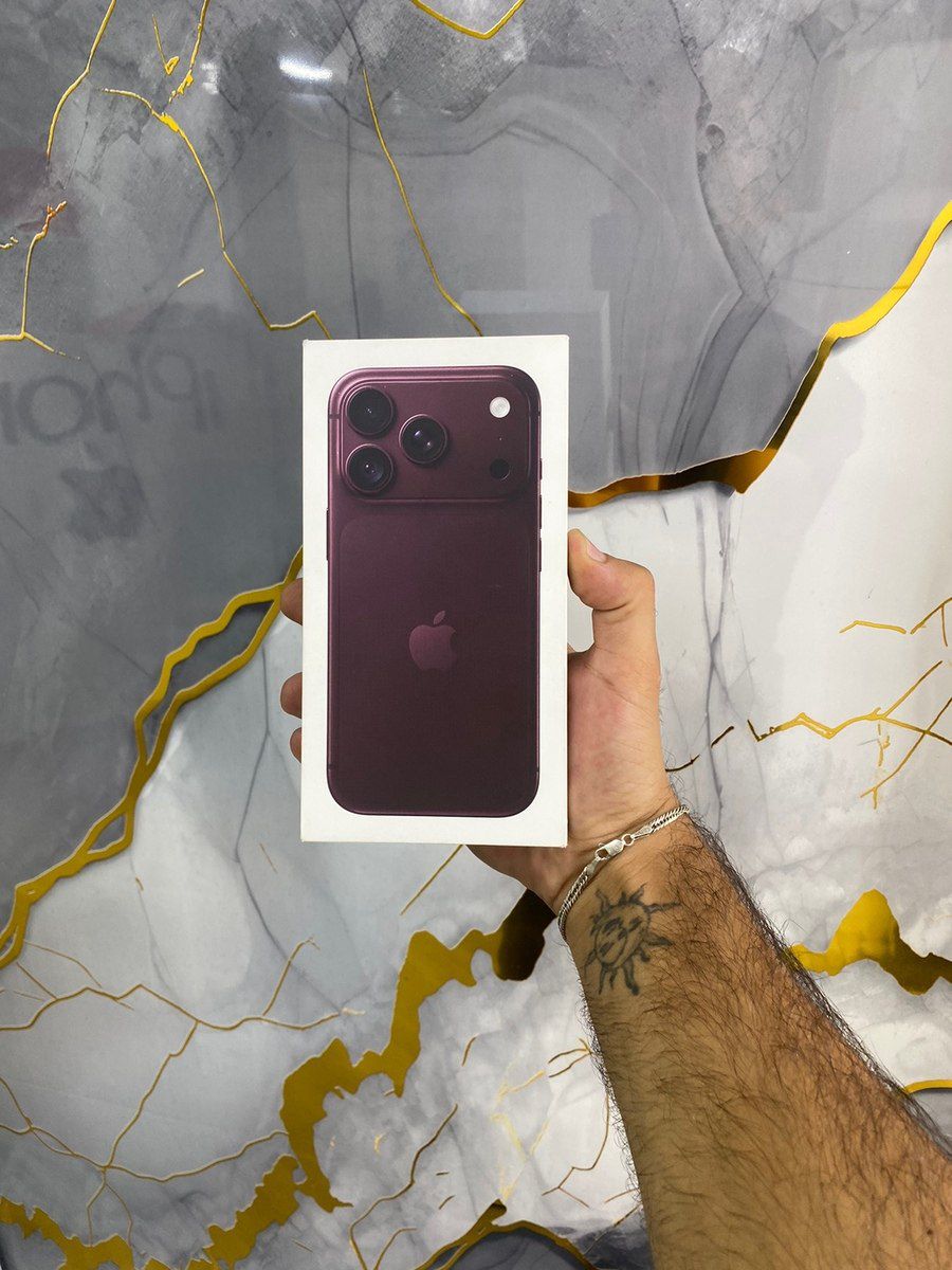 Apple iPhone 18 Pro Burgundy 256GB/12GB — Smartfonlar, Bakı