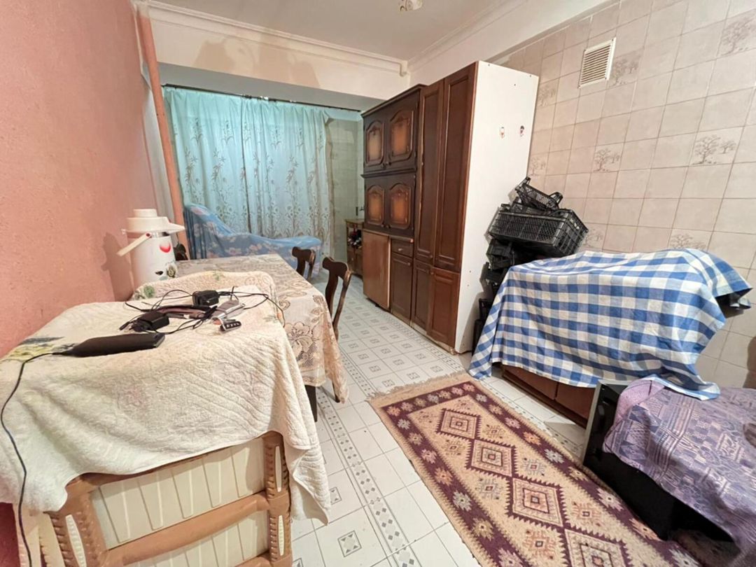 Satılır 1 otaqlı köhnə tikili 45 m² — Mənzil, Bakı (4)