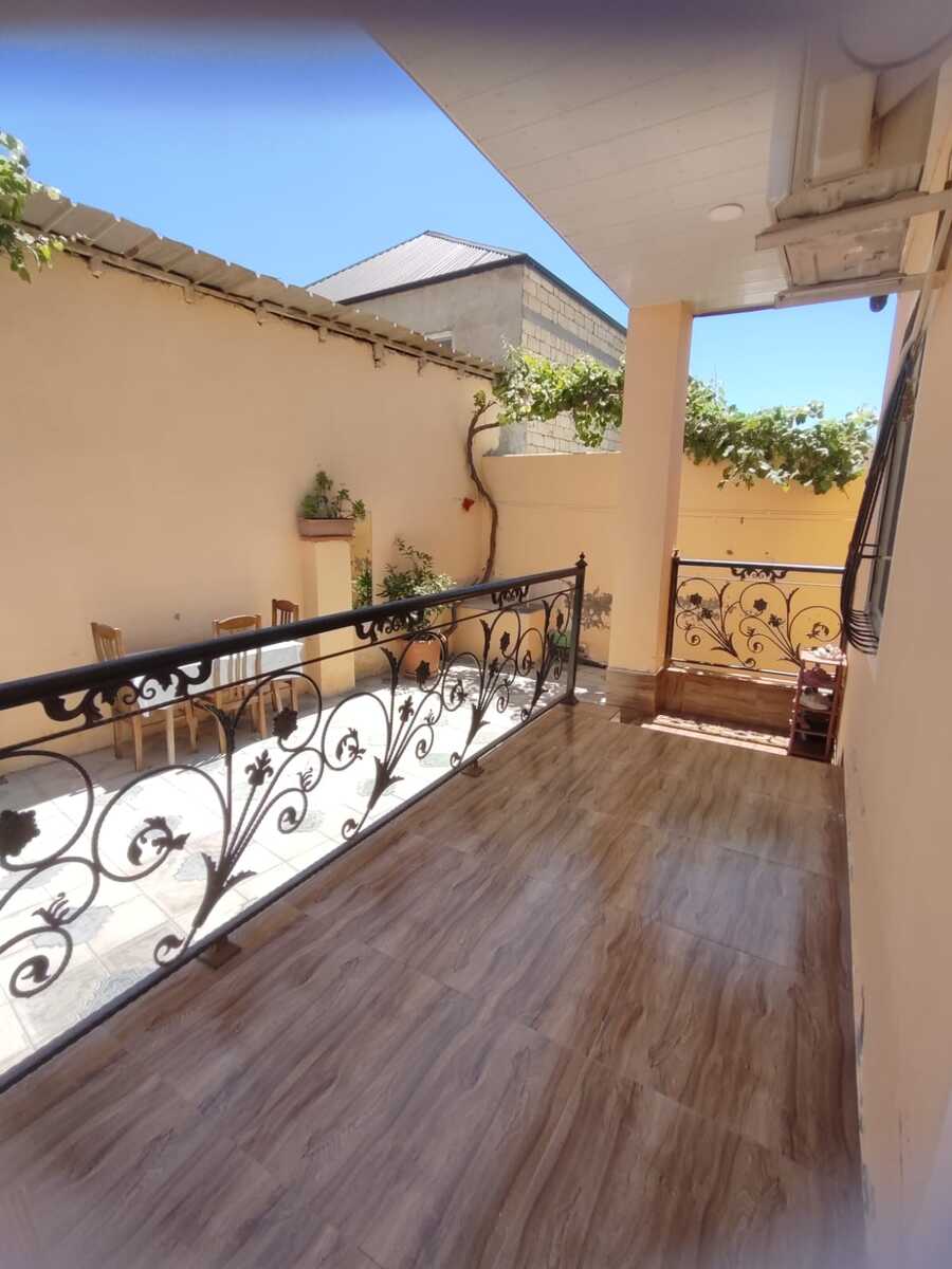 Satılır 3 otaqlı həyət evi/bağ evi 150 m² — Ev, villa, Bakı (3)
