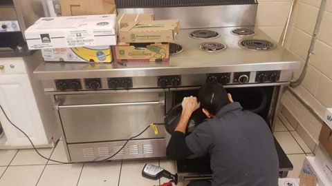 Elektrik soba ustası — Bakı