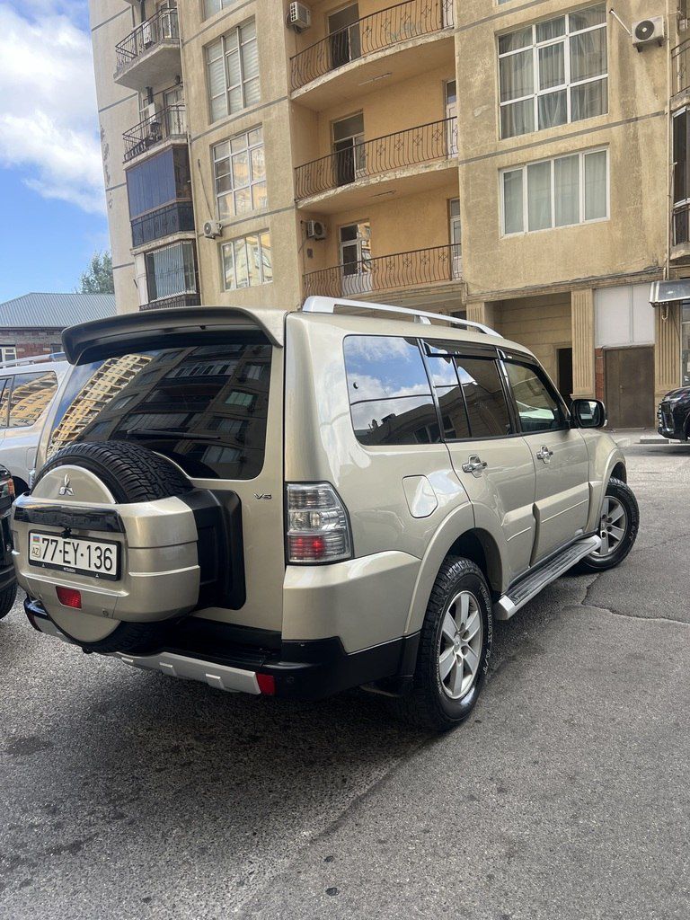 Mitsubishi Pajero, 3.0 L, 2007 il, 302 000 km 77-EY-136 — Avtomobillər, Bakı (3)