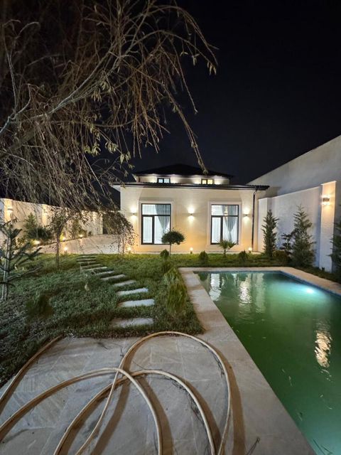 Satılır 4 otaqlı həyət evi/bağ evi 170 m² — Bakı