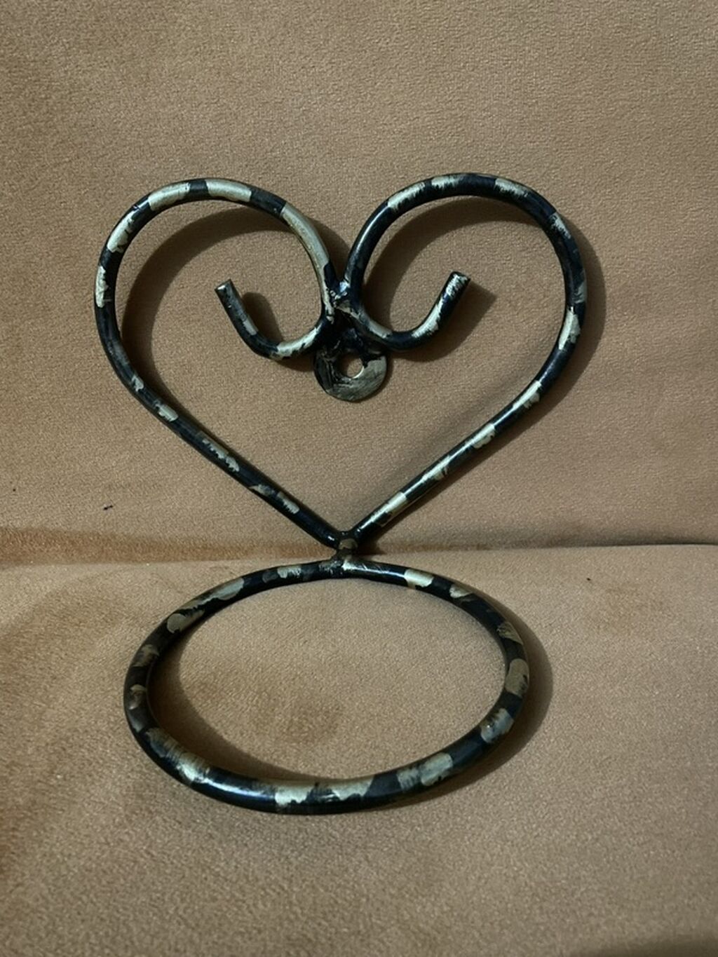 Metal şam/fener tutacağı – ürək formalı dizayn - Material: möhkəm — Eviniz üçün ətirləri, şamlar və şam tutacaqları, Bakı
