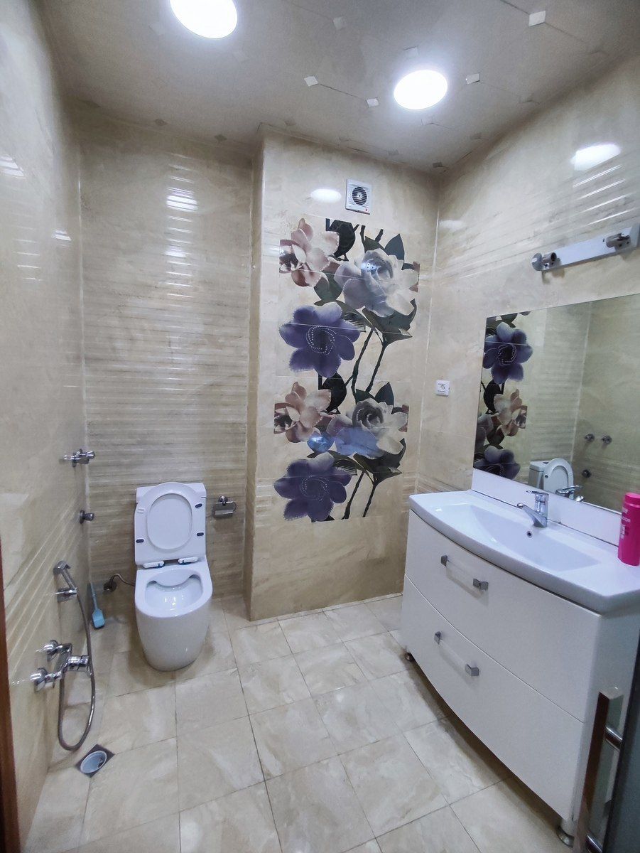 İcarəyə verilir 3 otaqlı yeni tikili 100 m² — Mənzil, Bakı (12)