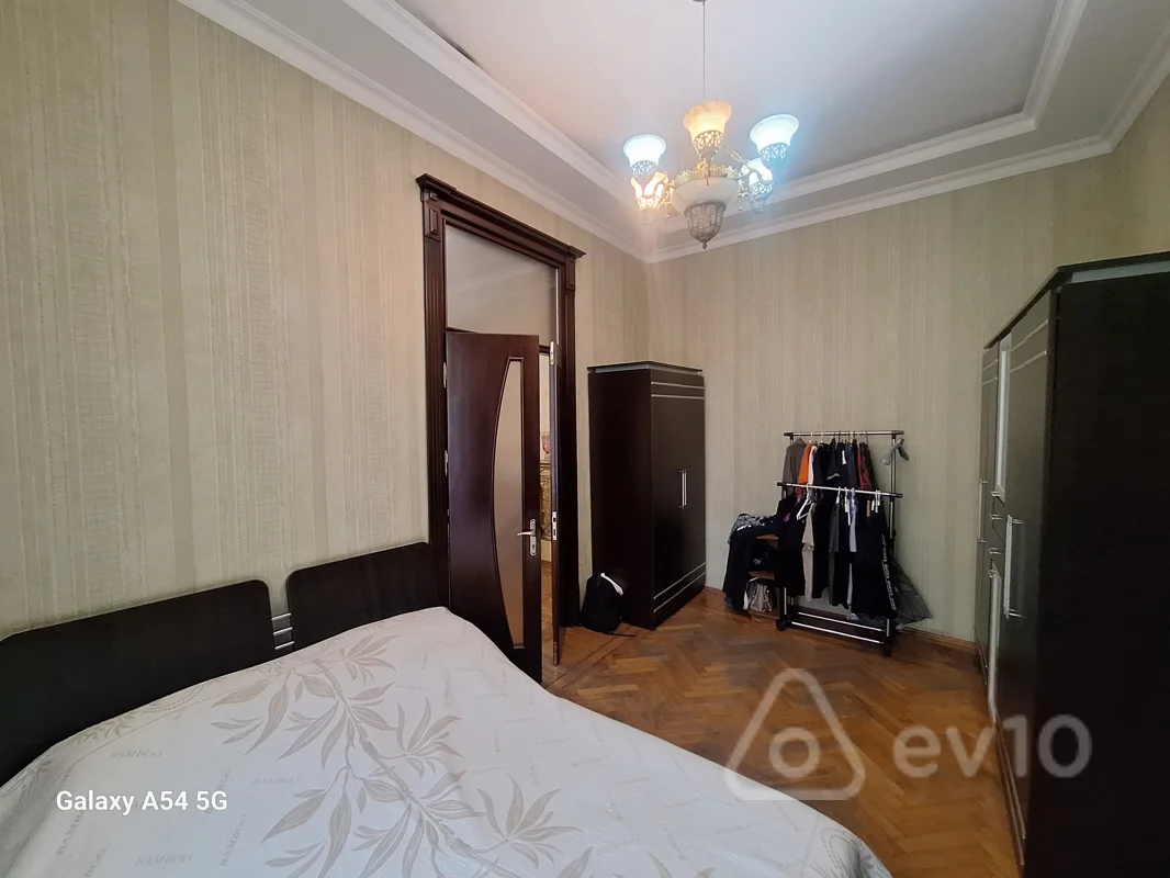 6 otaqlı mənzil, 200 m², Bülbül prospekti — Mənzil, Bakı (4)