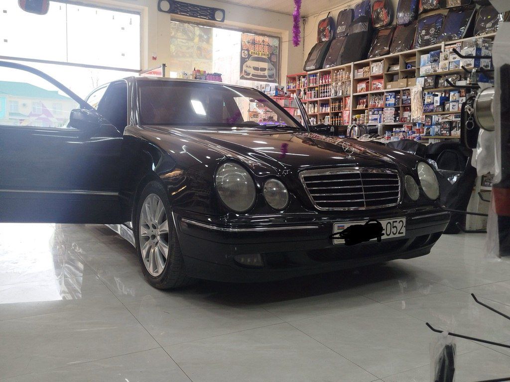 Mercedes E 240, 2.4 L, 2000 il, 400 000 km — Avtomobillər, Tərtər (2)