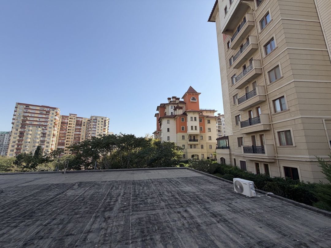 Satılır 8 otaqlı həyət evi/bağ evi 300 m² — Ev, villa, Bakı (11)