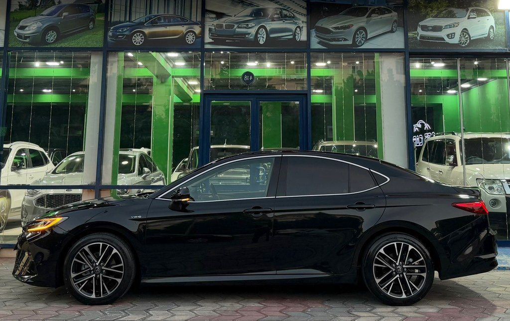 Toyota Camry, 2.5 L, 1.016 kWh, 2025 il, 13 500 km — Avtomobillər, Sumqayıt (12)