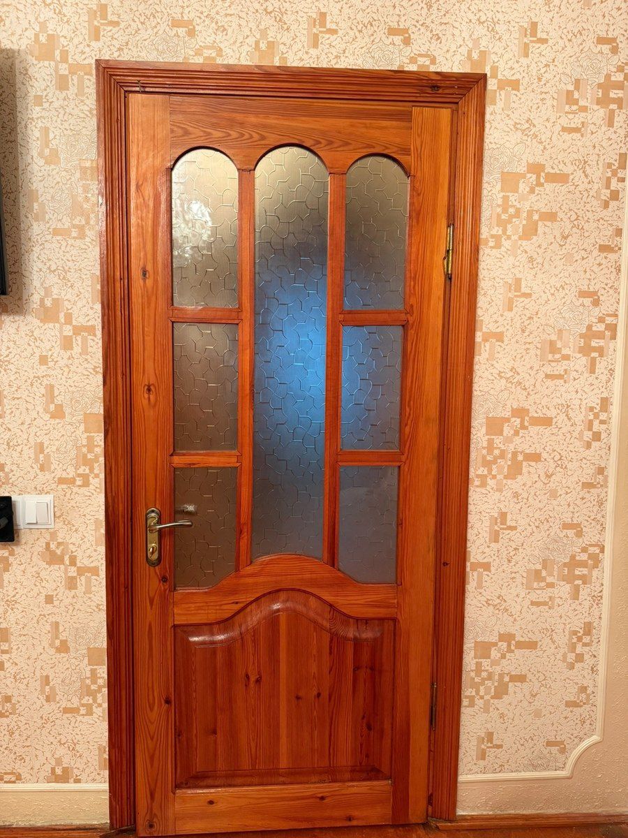 Qapılar — Təmir və inşaat, Bakı