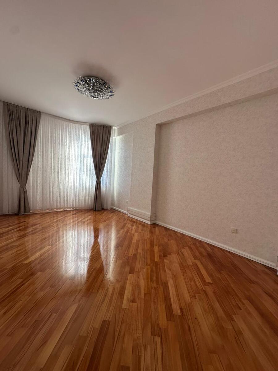 Satılır 2 otaqlı yeni tikili 90 m² — Mənzil, Bakı (8)