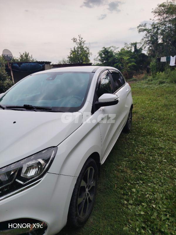 Lada (vaz) xray 1.8 l, 2016, 160 000 km 77-BA-075 — Avtomobillər, Qazax (3)