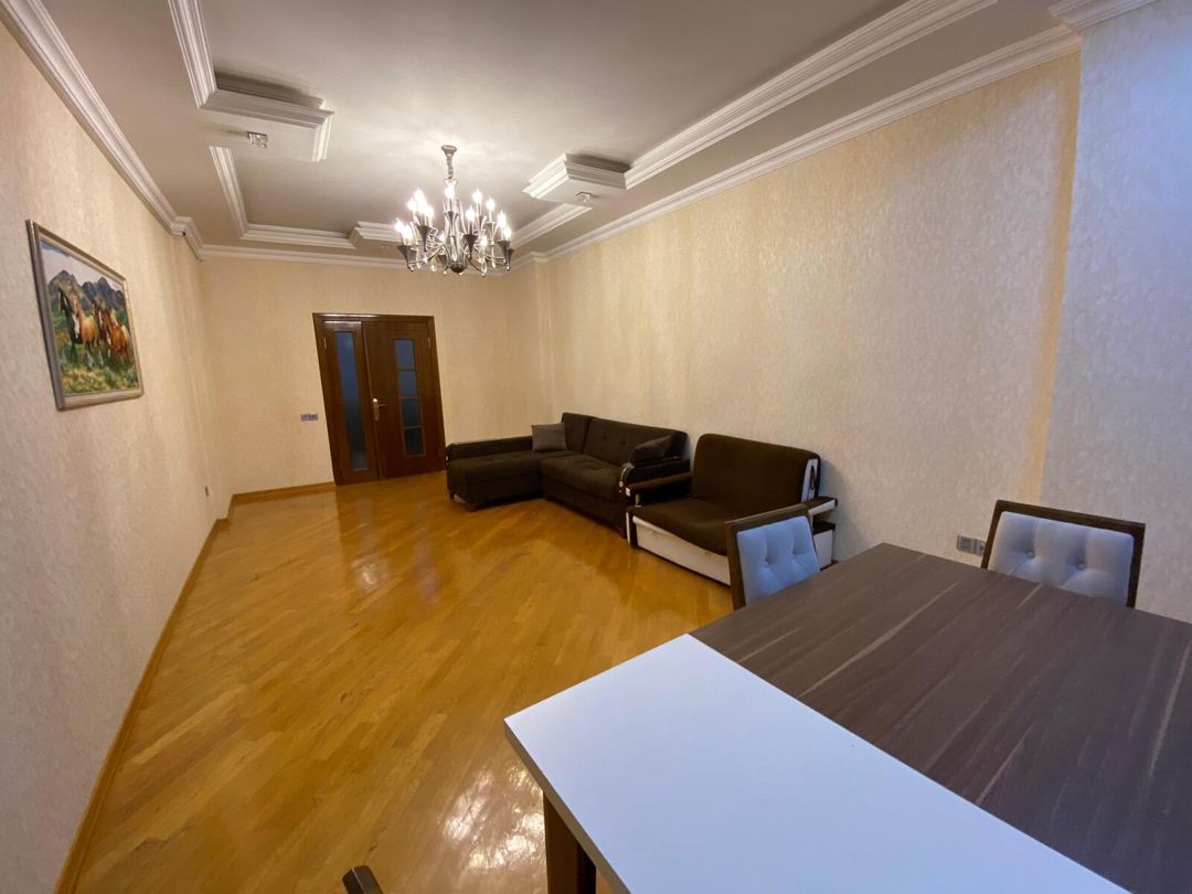 Satılır 3 otaqlı yeni tikili 150 m² — Mənzil, Bakı (4)