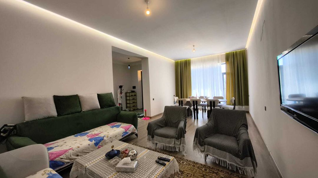 Satılır 4 otaqlı həyət evi/bağ evi 200 m² — Ev, villa, Bakı (4)