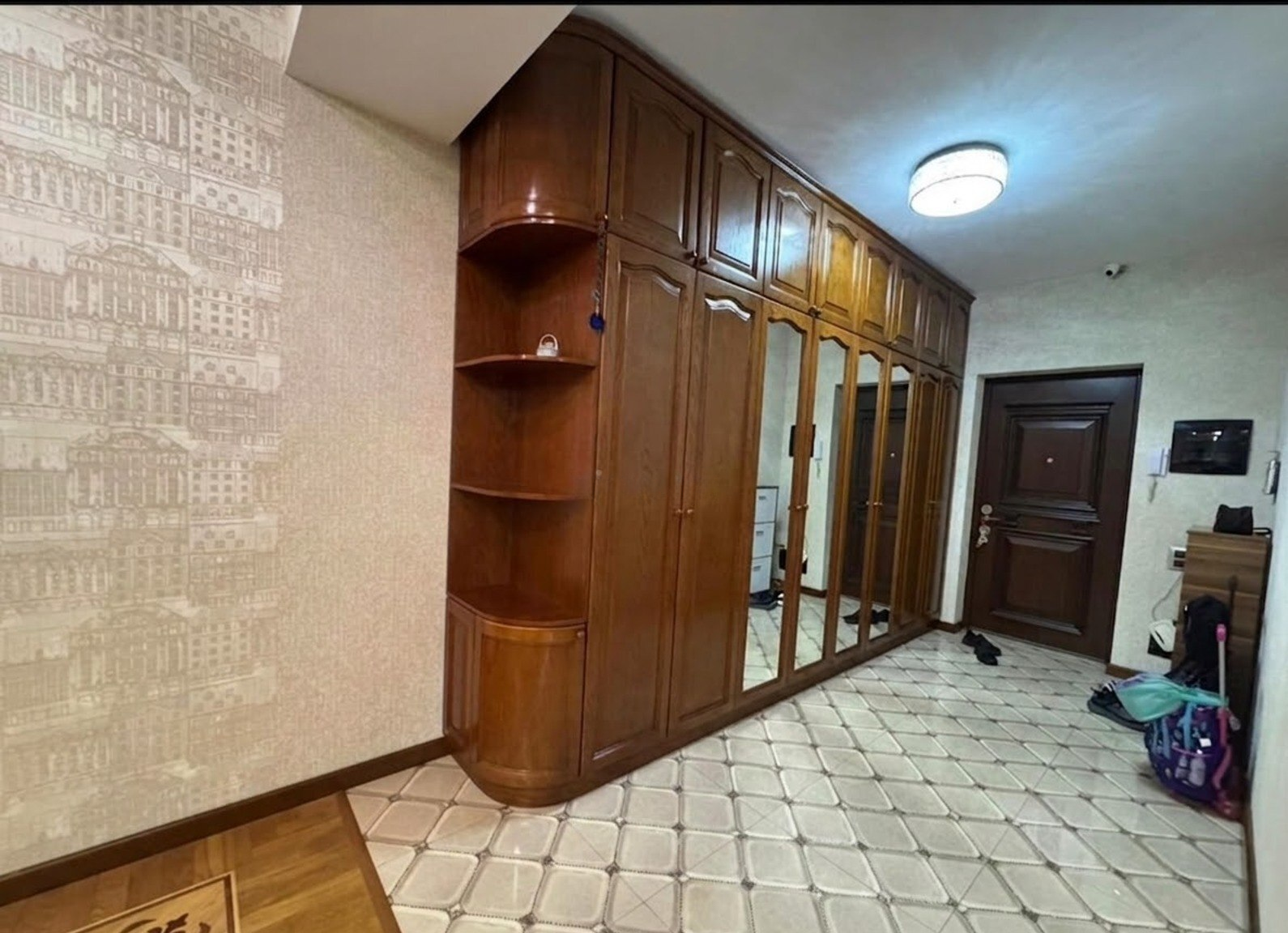 4 otaqlı mənzil 240 m² satılır — Mənzil, Bakı (2)