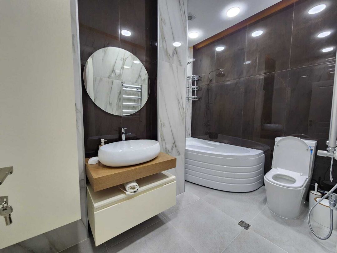 İcarəyə verilir 3 otaqlı yeni tikili 140 m² — Mənzil, Bakı (11)