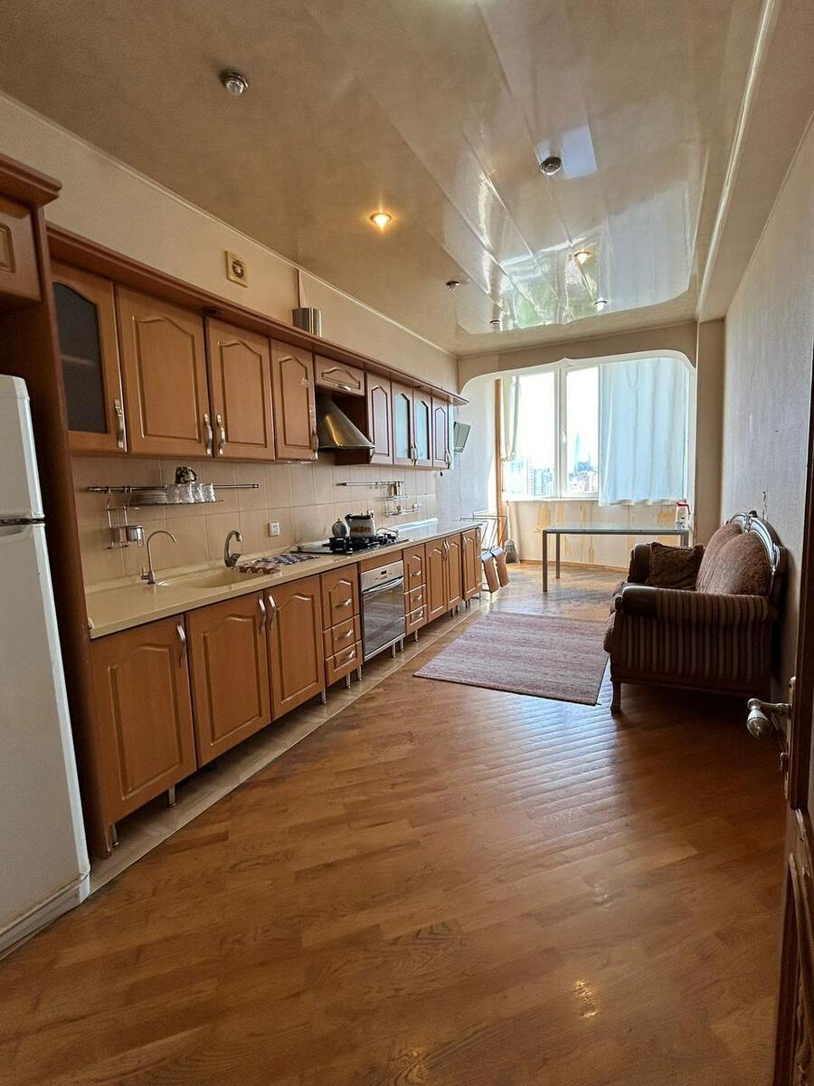 Satılır 4 otaqlı yeni tikili 165 m² — Mənzil, Bakı (7)