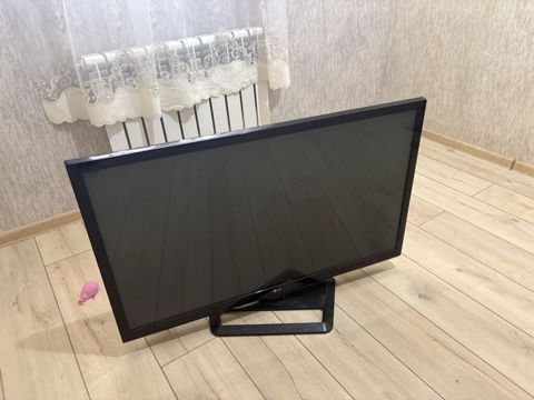 LG 42PA4520 plazma televizor - Ekran: 42 düym (plazma panel), geniş — Xocalı
