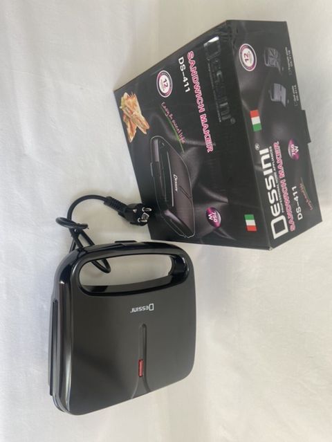 Dessini DS-411 Sandwich Maker - Güc: 750 W – sendviçləri və tostları — Xırdalan