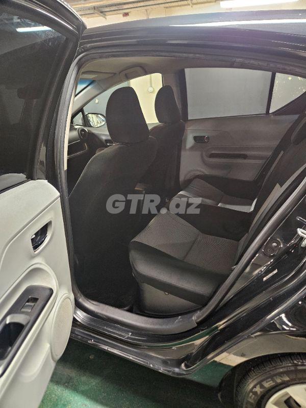 Toyota Aqua 1.5 L, 2014, 256 000 km — Avtomobillər, Bakı (10)