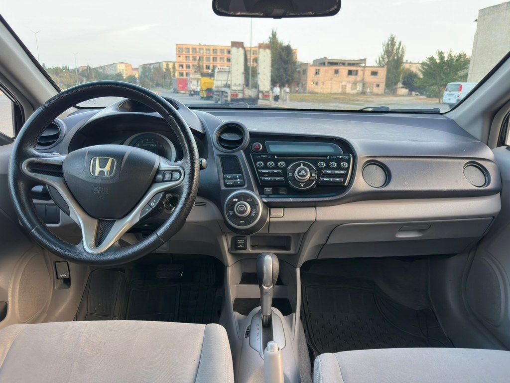 Honda Insight, 1.3 L, 0.58 kWh, 2010 il, 360 000 km 77-FZ-792 — Avtomobillər, Bakı (8)
