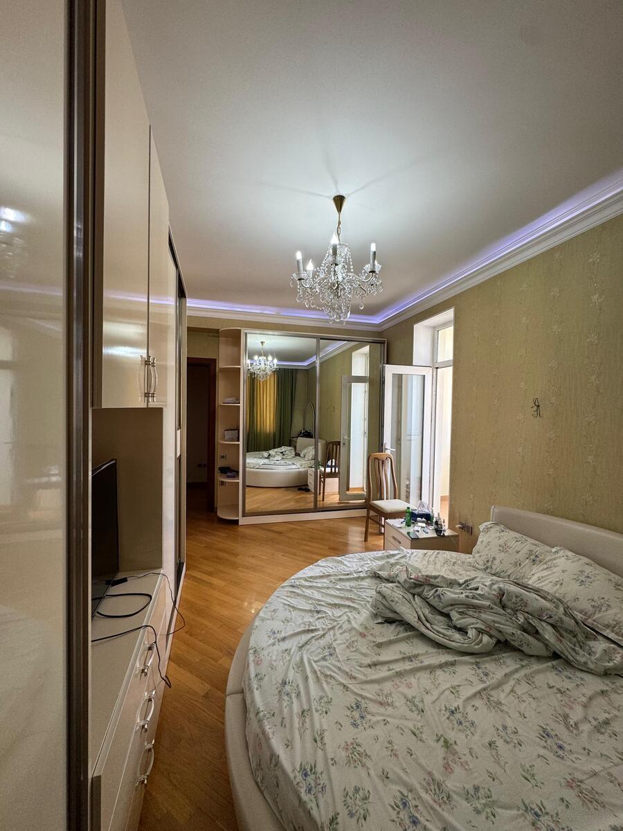 Satılır 3 otaqlı yeni tikili 140 m² — Mənzil, Bakı (6)
