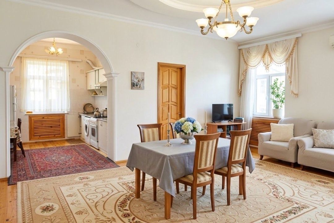 Satılır 6 otaqlı həyət evi/bağ evi 200 m² — Ev, villa, Bakı (3)
