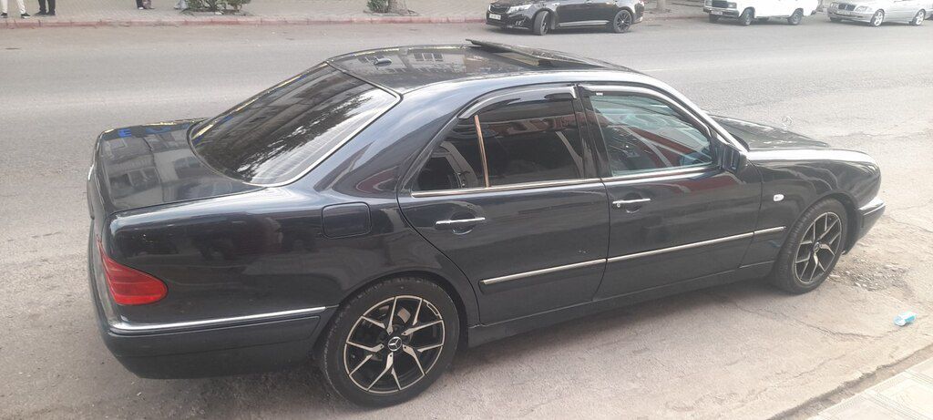 Mercedes E 230, 2.3 L, 1997 il, 285 367 km — Avtomobillər, Bərdə (7)