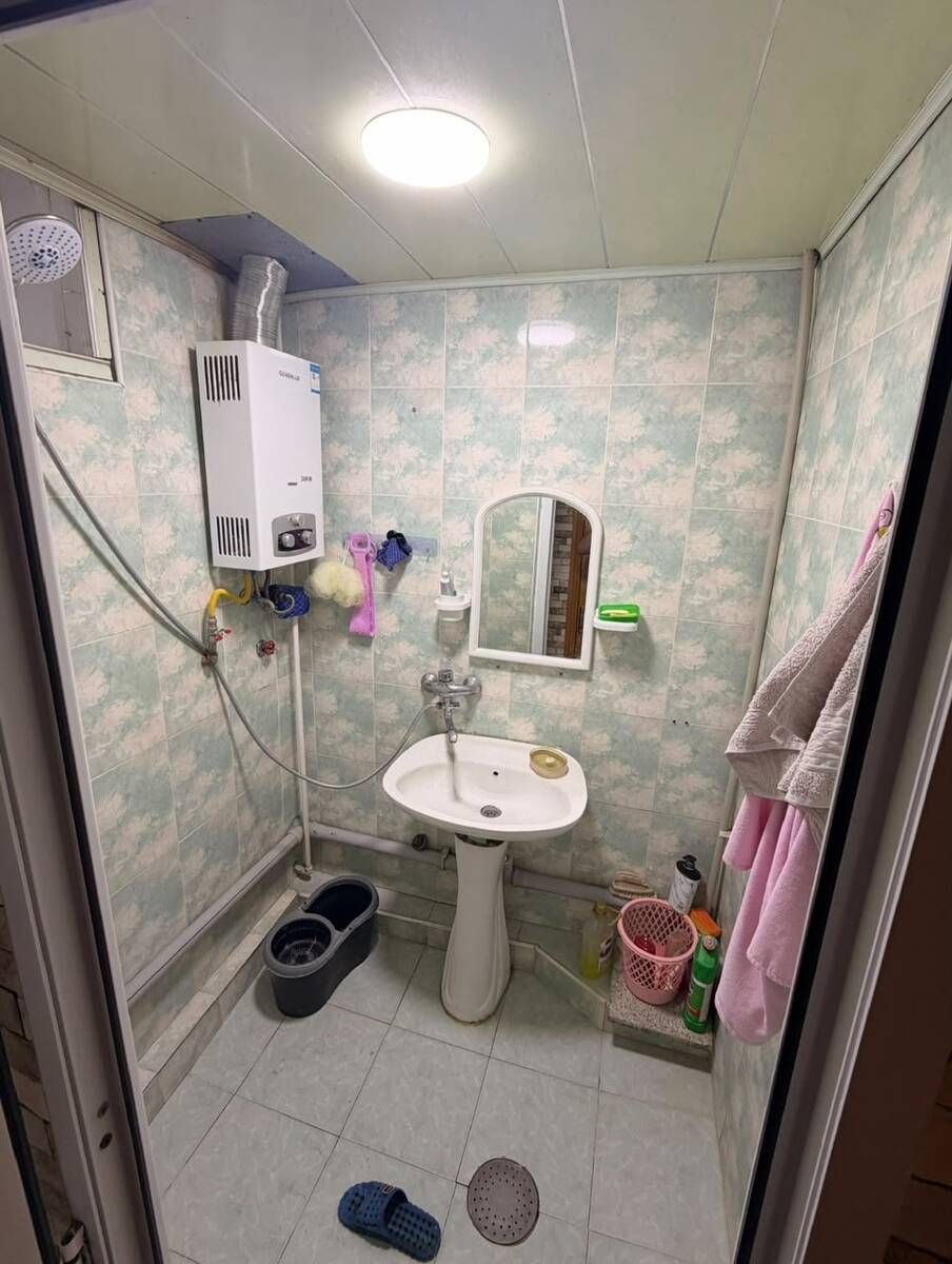 Satılır 2 otaqlı köhnə tikili 75 m² — Mənzil, Bakı (8)