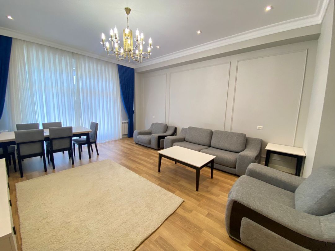 İcarəyə verilir 4 otaqlı yeni tikili 200 m² — Mənzil, Bakı (2)