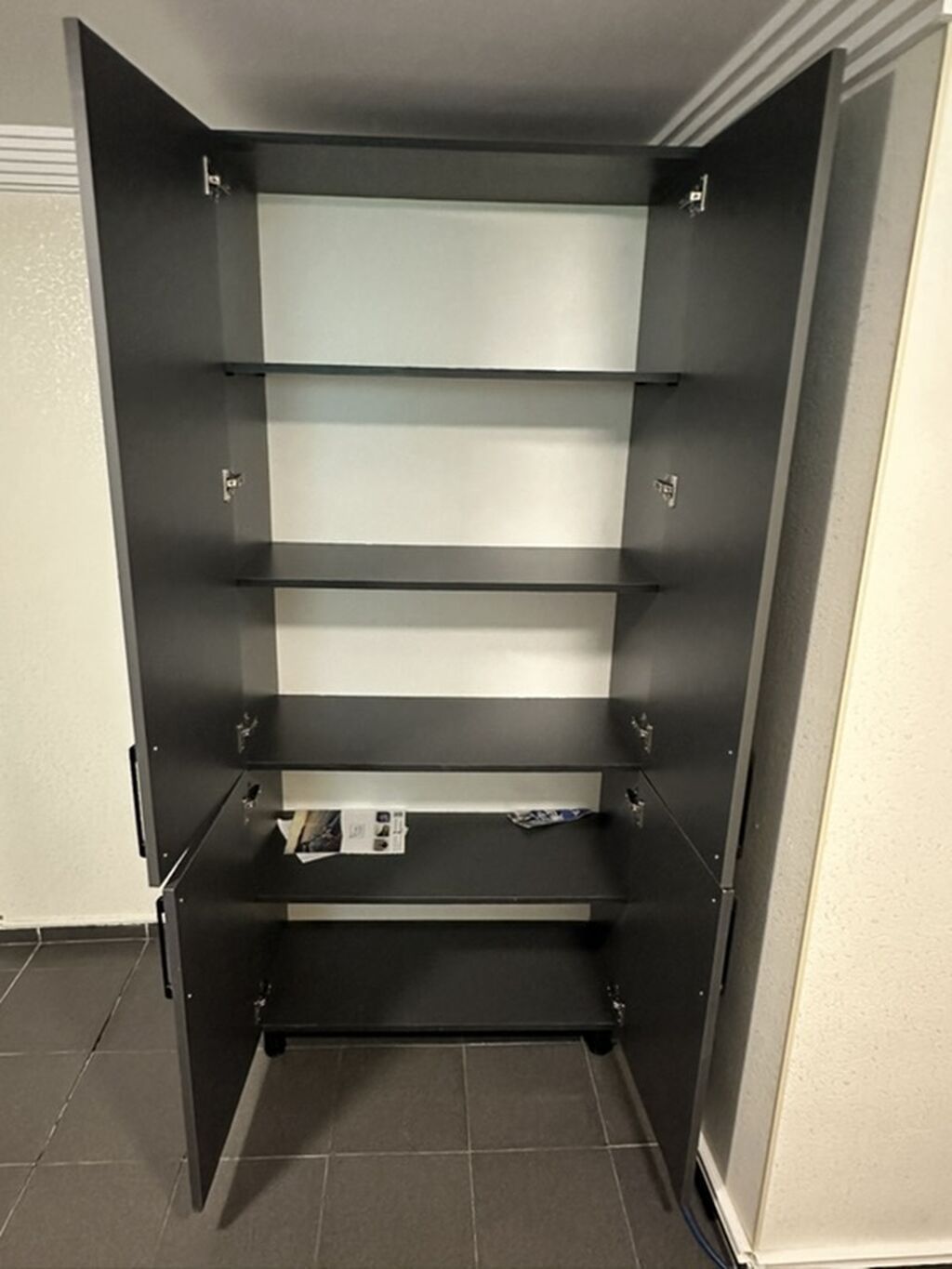 Ofis mebel dəsti – qrafit rəng - Minimalist dizaynlı iş masası: düz — Ofis mebeli, Bakı (7)