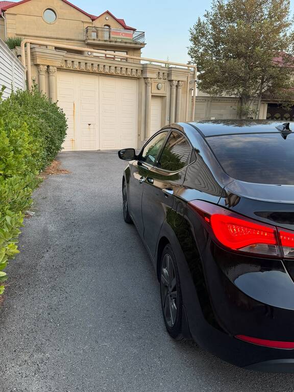 Hyundai Elantra, 1.8 L, 2015 il, 165 000 km — Avtomobillər, Bakı (7)