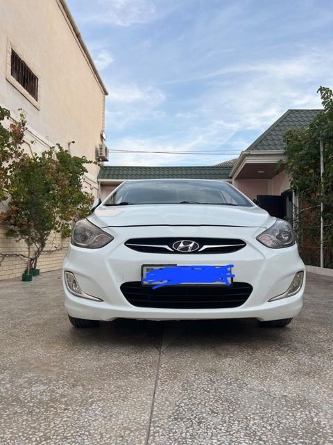 Hyundai Accent, 1.6 L, 2011 il, 195 000 km — Bakı