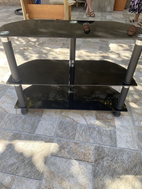 Televizor altlığı — Bakı
