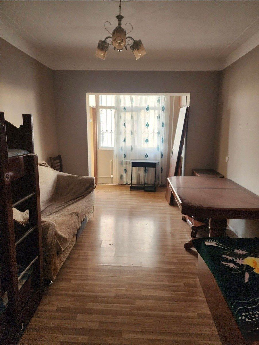 Satılır 2 otaqlı köhnə tikili 65 m² — Mənzil, Bakı (2)