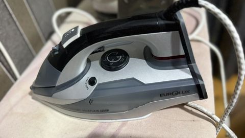 Eurolux ütü — Bakı