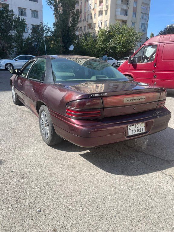 Dodge Intrepid, 3.5 L, 1997 il, 144 000 km — Avtomobillər, Bakı (9)